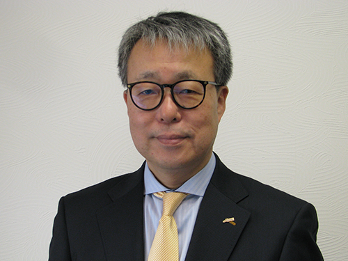 吉井 雅之　社長